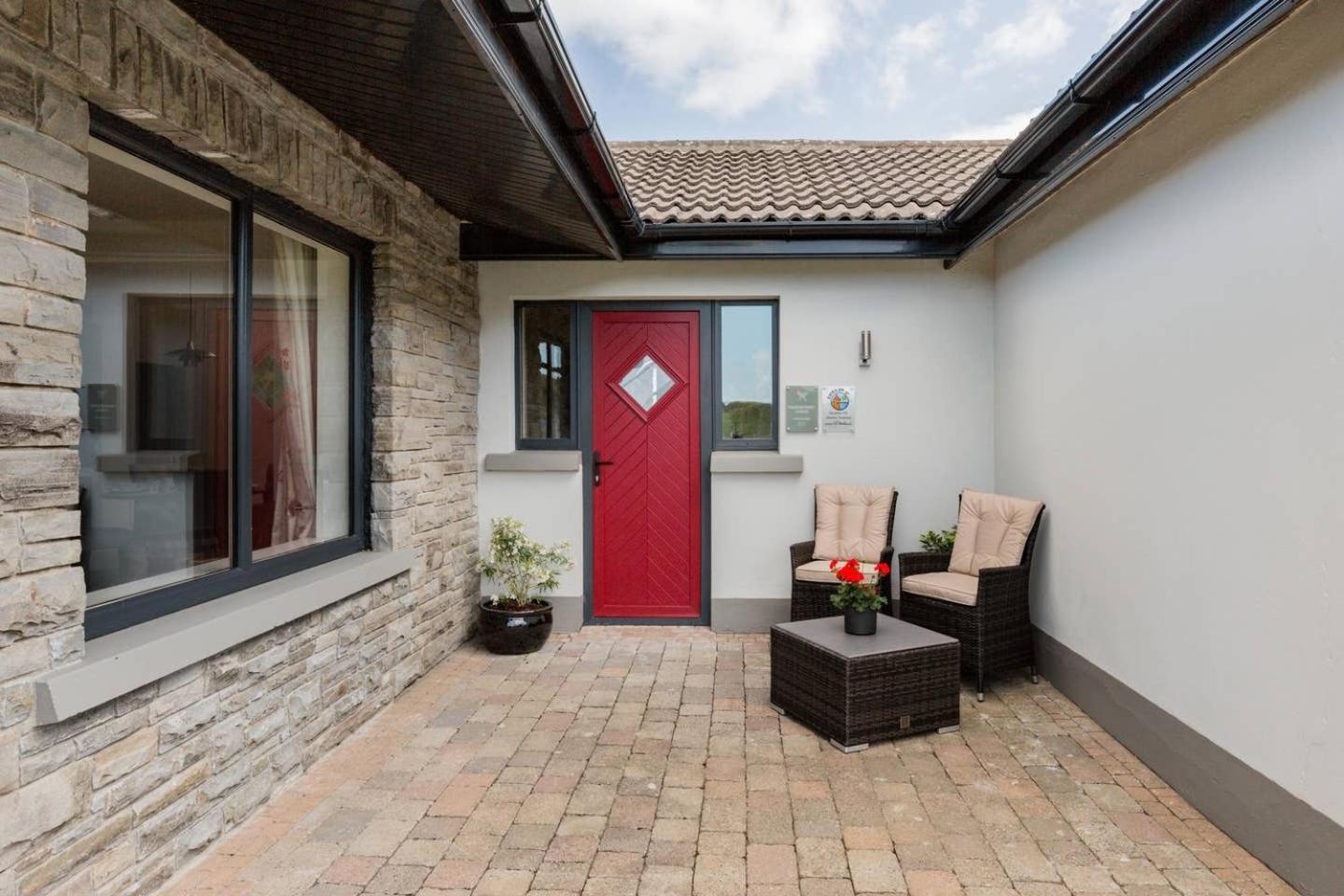 Luxury Lodges In Doolin Village With Hot Tubs المظهر الخارجي الصورة